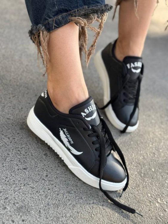 حراج ونس زنانه مدل پَر کد 1062